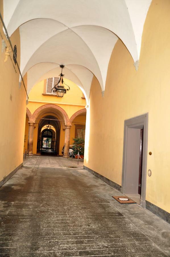 Andrea Luxury Apartments Strada Maggiore Studio 1 Болонья Экстерьер фото