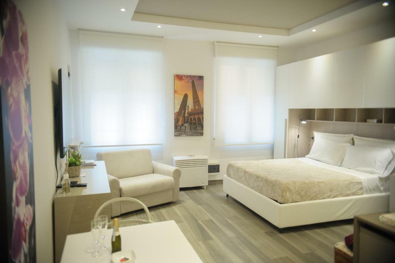 Andrea Luxury Apartments Strada Maggiore Studio 1 Болонья Экстерьер фото